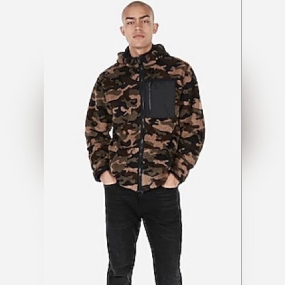 Express Unisex Camouflage Hooded Sherpa Jacket